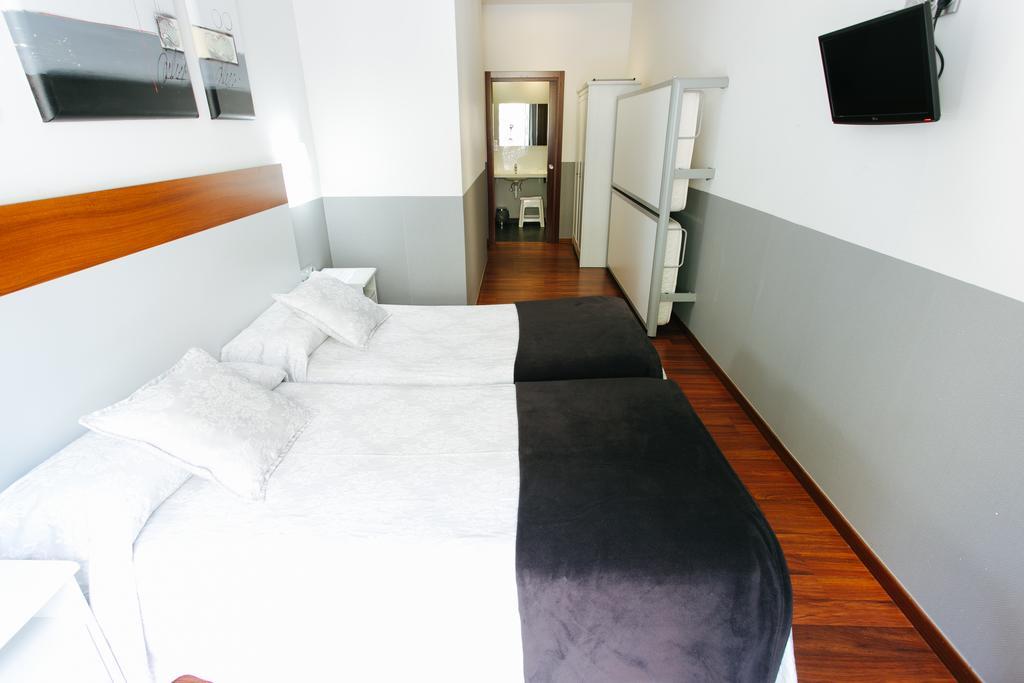 Hostal San Ignacio Centro サン・セバスティアン エクステリア 写真