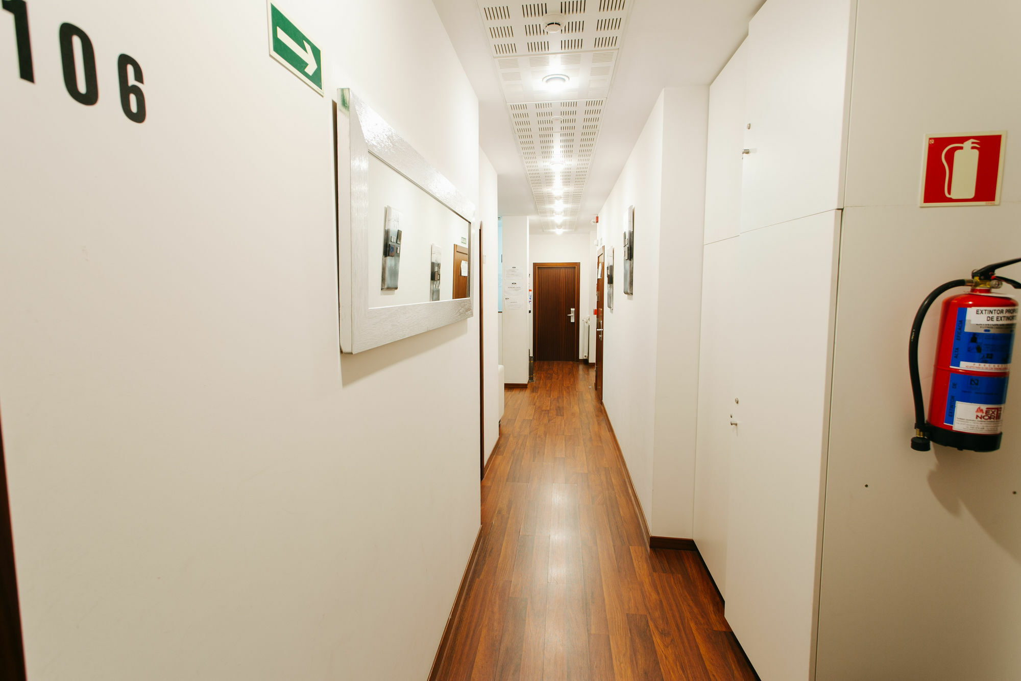 Hostal San Ignacio Centro サン・セバスティアン エクステリア 写真