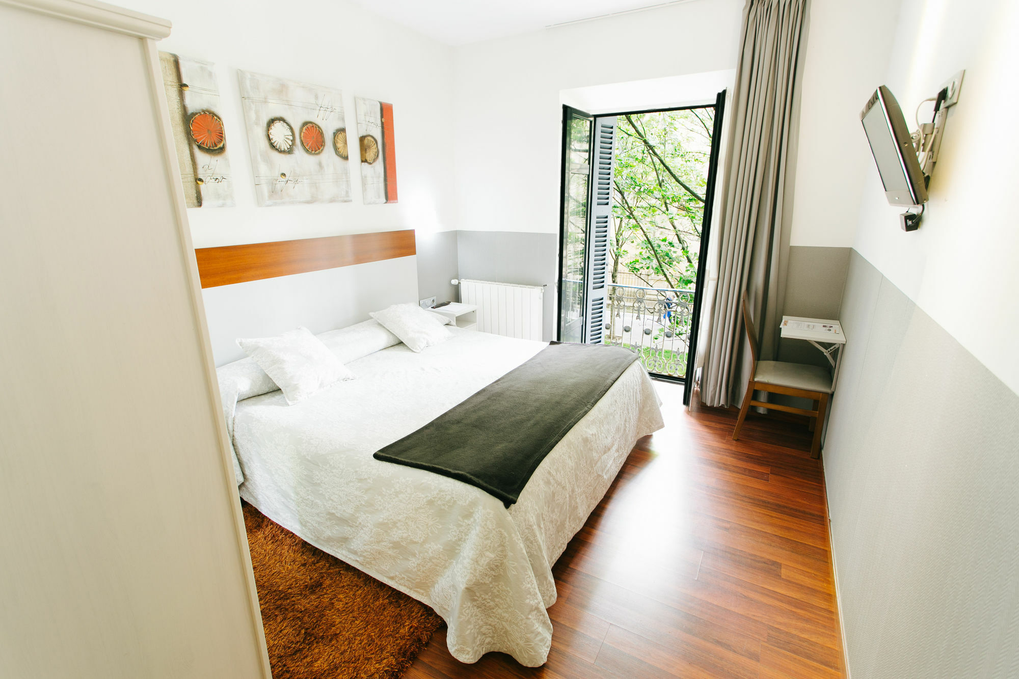 Hostal San Ignacio Centro サン・セバスティアン エクステリア 写真